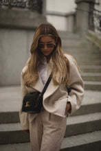 Load image into Gallery viewer, Lovisa Barkman 01